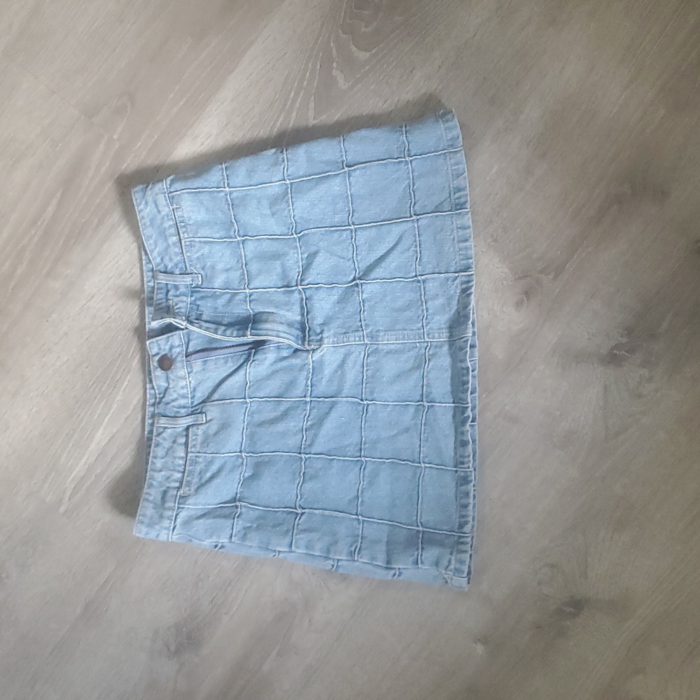 Forever 21 Woman's Denim Jean Skirt